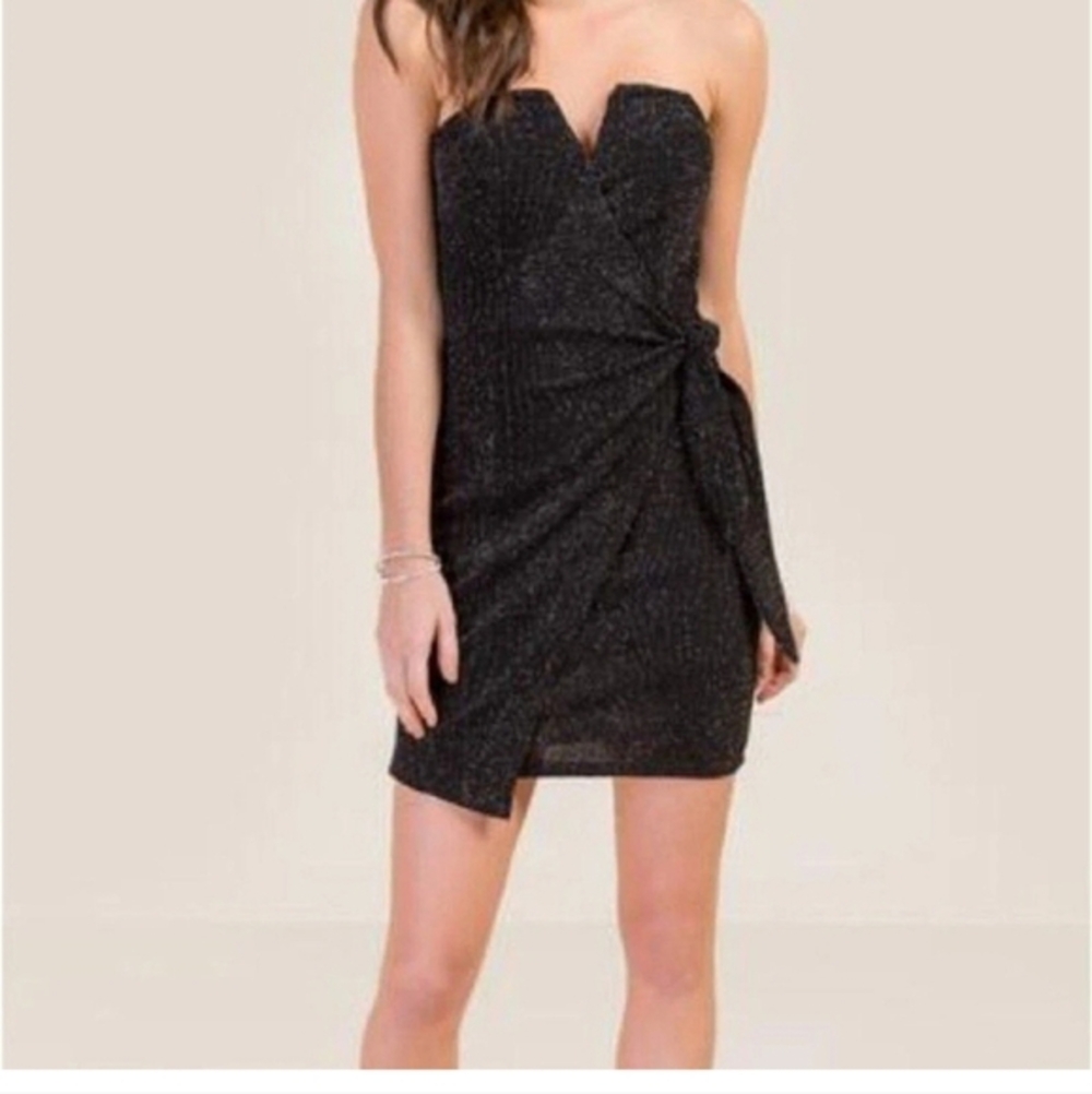 Trixxi Glittering Black Strapless Dress